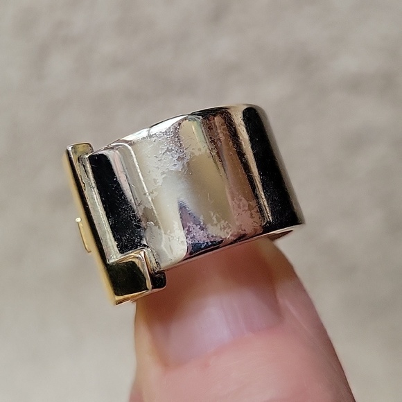 Tommy Hilfiger Two Tone Gold / Silver Ring about 9.5 size - Picture 3 of 6